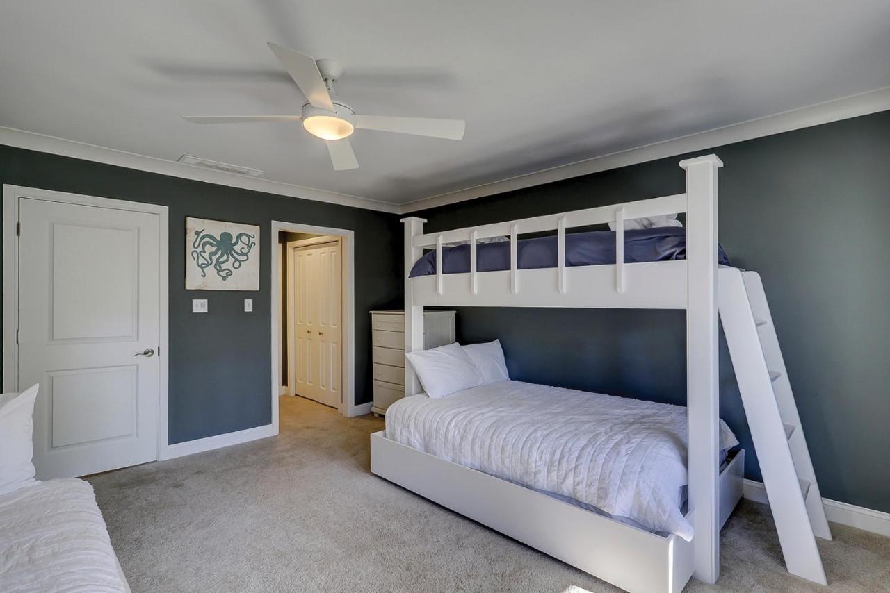 Luxury Updated New Kitchen New Floors, New Tvs, Bikes & Beach Gear Included ヒルトンヘッドアイランド エクステリア 写真