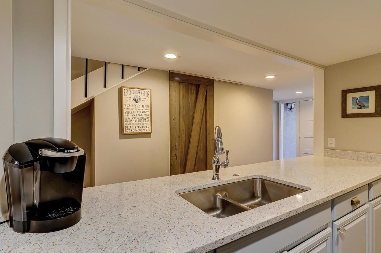Luxury Updated New Kitchen New Floors, New Tvs, Bikes & Beach Gear Included ヒルトンヘッドアイランド エクステリア 写真